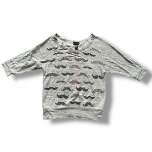 Y2K Wet Seal Gray Mustache Knit Shirt Raglan Sleeve Juniors Size XS 2010s Casual